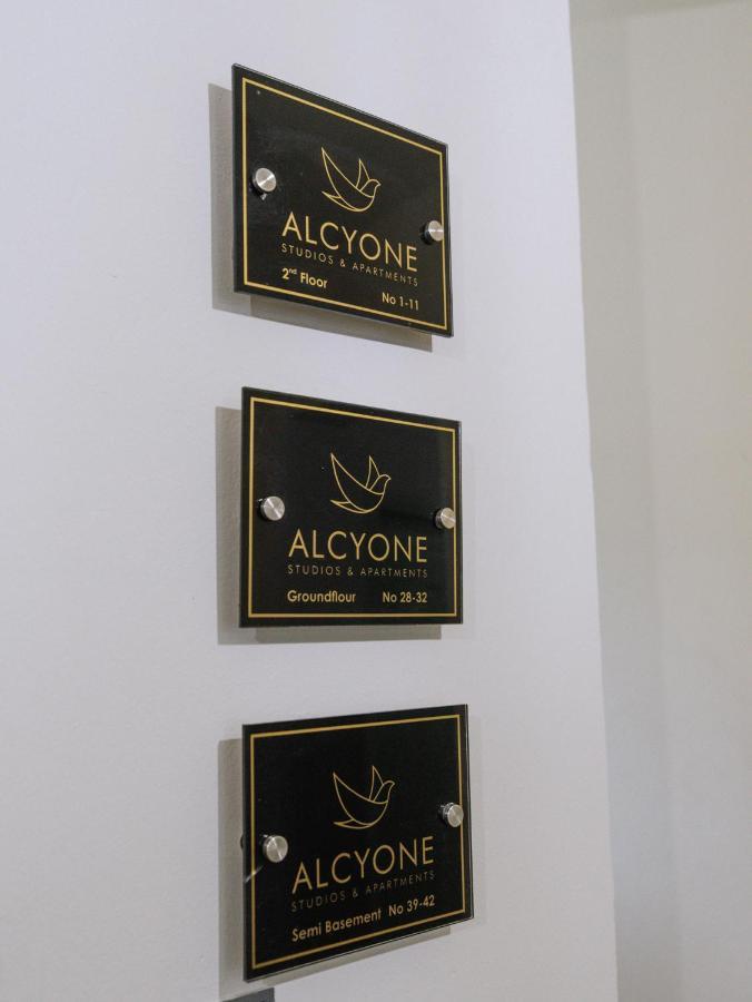 Alcyone Studios And Apartments Heraklion Exteriör bild